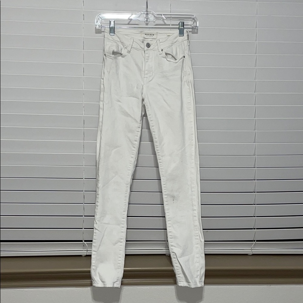 White Jeans